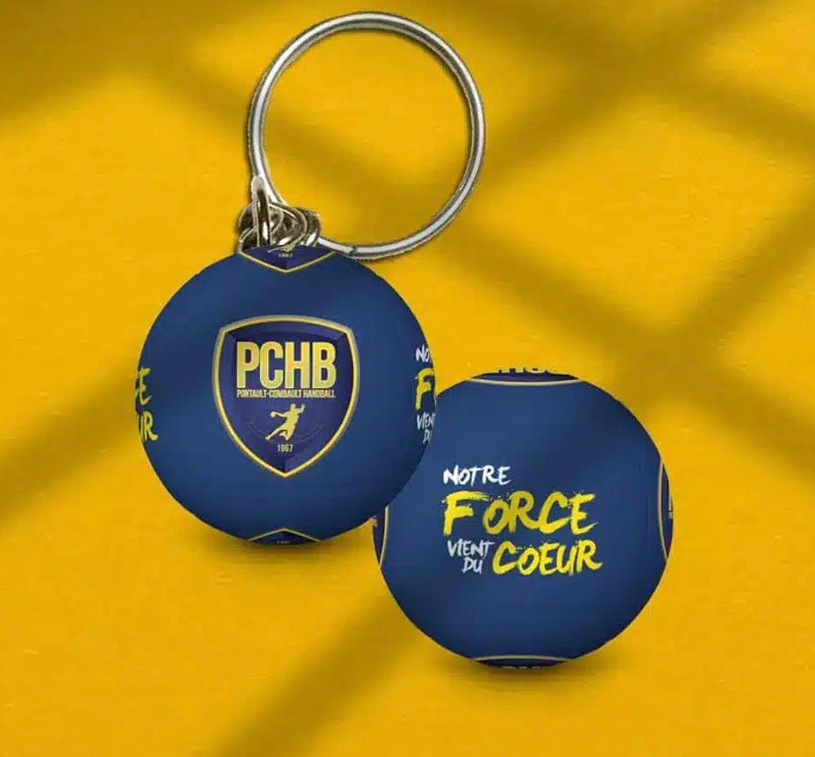 Pack — Porte clés en PVC souple 2D sur mesure - Quantité  porte-clés au choix