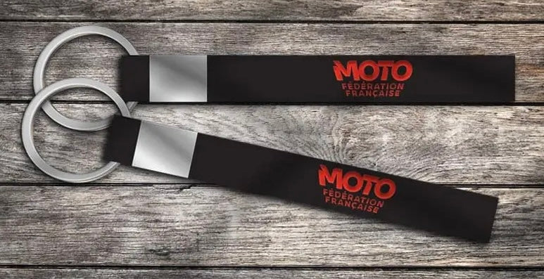 Pack — Porte clés en PVC souple 2D sur mesure - Quantité  porte-clés au choix